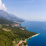 With Parking Space - Makarska - 11687 *