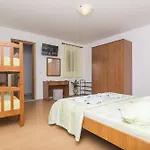 With Parking Space - Makarska - 11687 * Brela