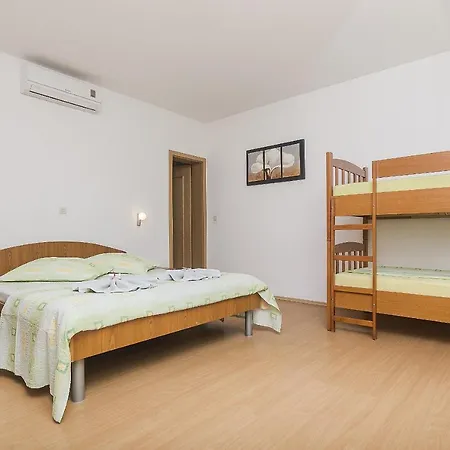 With Parking Space - Makarska - 11687 Appartamento Brela