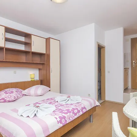Appartamento With Parking Space - Makarska - 11687 *