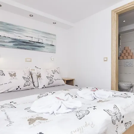 With Parking Space - Makarska - 11687 Appartamento